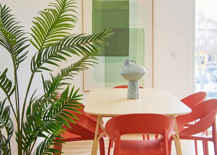 Beachside Modern Flat With Ac, By Timecooler Сетубал
