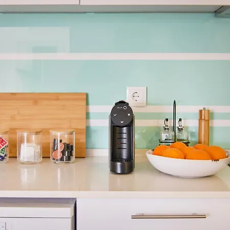 Lägenhet Beachside Modern Flat With Ac, By Timecooler