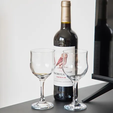 Beachside Modern Flat With Ac, By Timecooler *