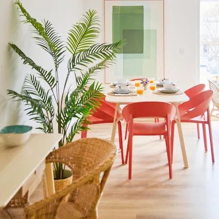 Beachside Modern Flat With Ac, By Timecooler