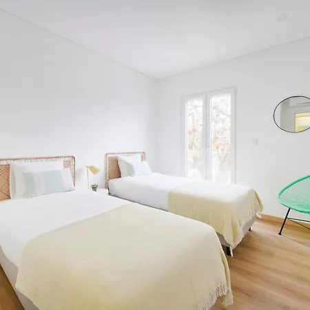 Lägenhet Beachside Modern Flat With Ac, By Timecooler *