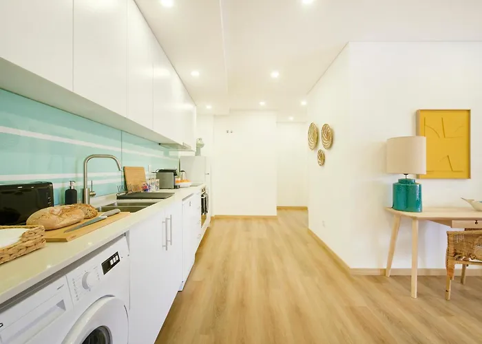 Apartamento Beachside Modern Flat With Ac, By Timecooler Setúbal