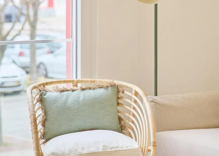 Beachside Modern Flat With Ac, By Timecooler *