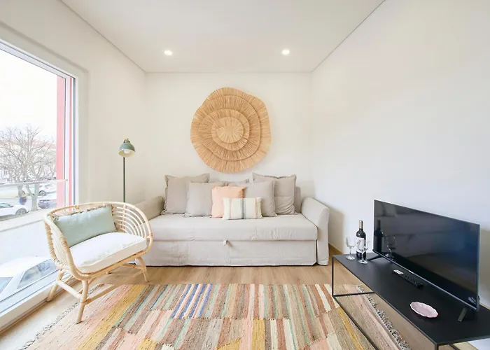 Beachside Modern Flat With Ac, By Timecooler * Setúbal