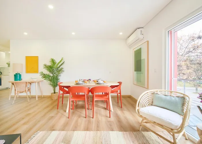 Beachside Modern Flat With Ac, By Timecooler Apartamento Setúbal